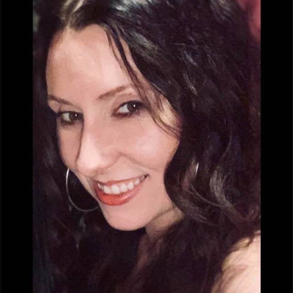 Meet your Posher, Candace
